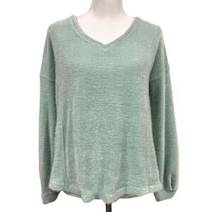 C&C California Fuzzy Sweater Light Blue Cozy V-Neck Pullover Women’s Size Large